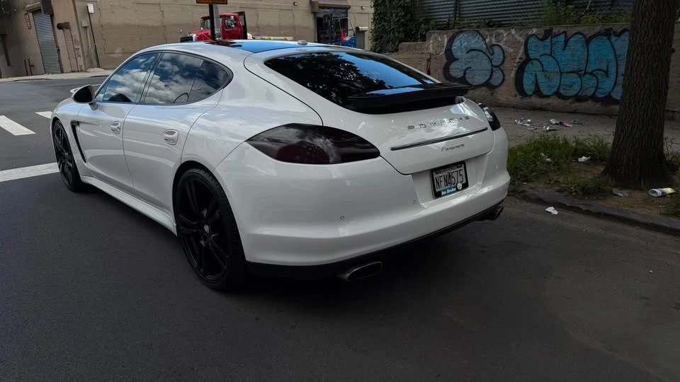 2012 Porsche 970 Panamera - Image 8 of 11