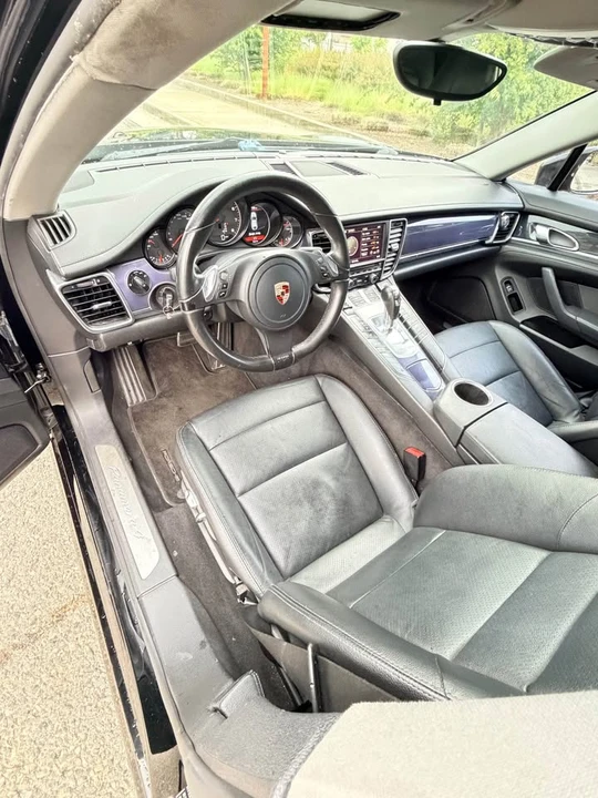 2012 Porsche 970 Panamera - Image 8 of 13