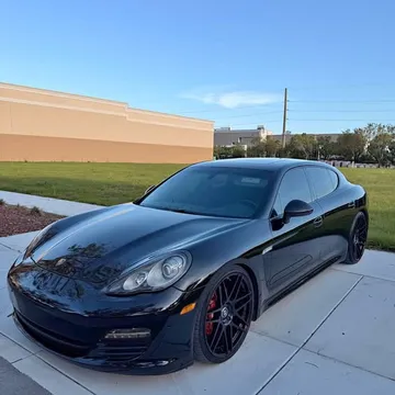 2012 Porsche Panamera 4