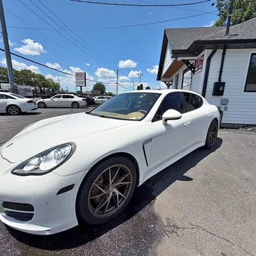 2012 Porsche Panamera 4 Sedan 4D