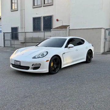 2012 Porsche Panamera 4 Sedan 4D