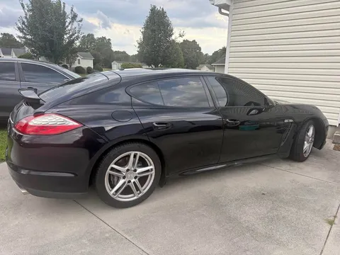 2012 Porsche Panamera 4 Sedan 4D