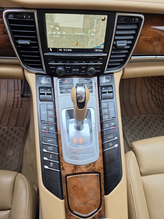 2012 Porsche 970 Panamera - Image 17 of 20