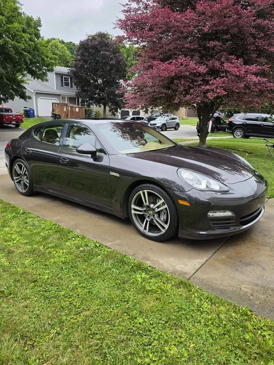 2012 Porsche 970 Panamera - Image 2 of 20