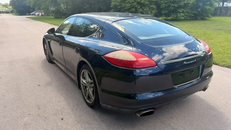 2012 Porsche 970 Panamera - Image 9 of 20