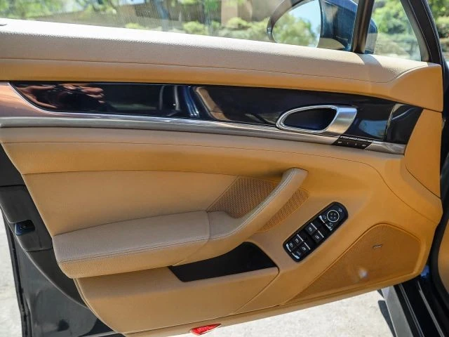 2012 Porsche 970 Panamera - Image 29 of 31
