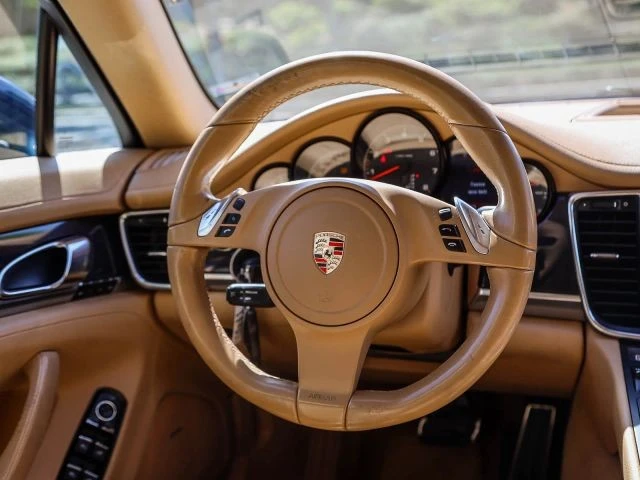 2012 Porsche 970 Panamera - Image 24 of 31