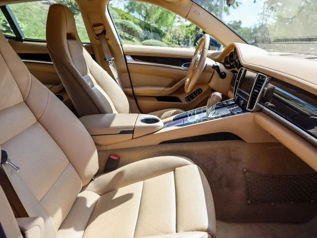 2012 Porsche 970 Panamera - Image 17 of 31