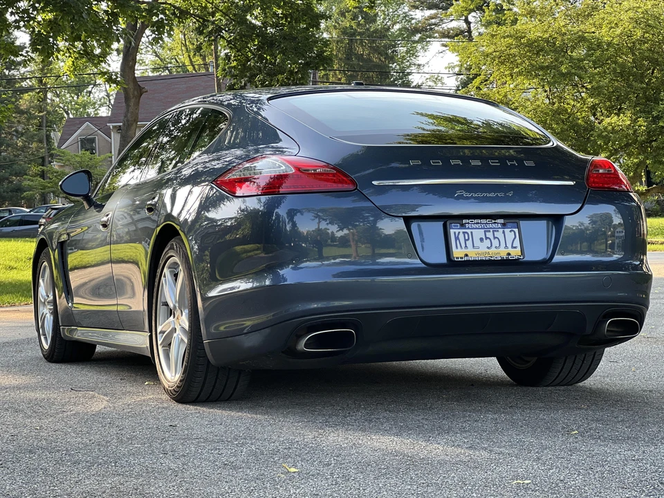 2012 Porsche 970 Panamera - Image 9 of 31