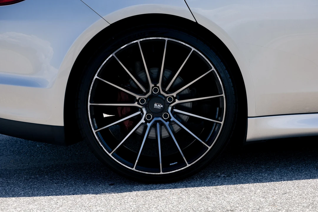 2012 Porsche 970 Panamera - Image 28 of 31