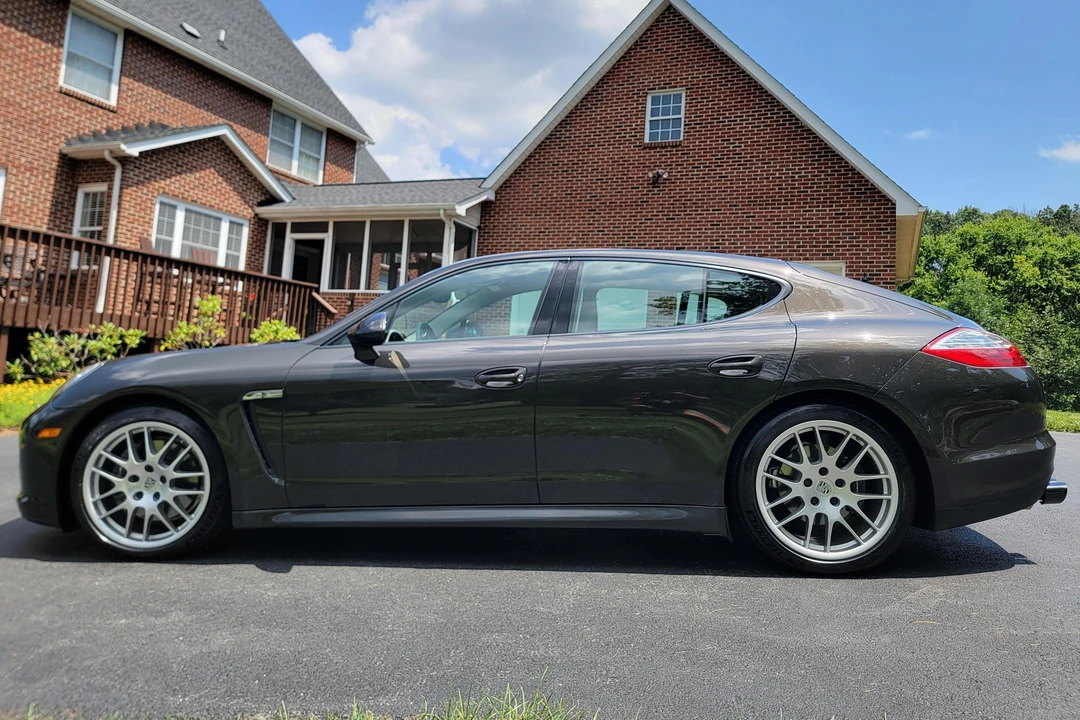 2012 Porsche 970 Panamera - Image 3 of 31