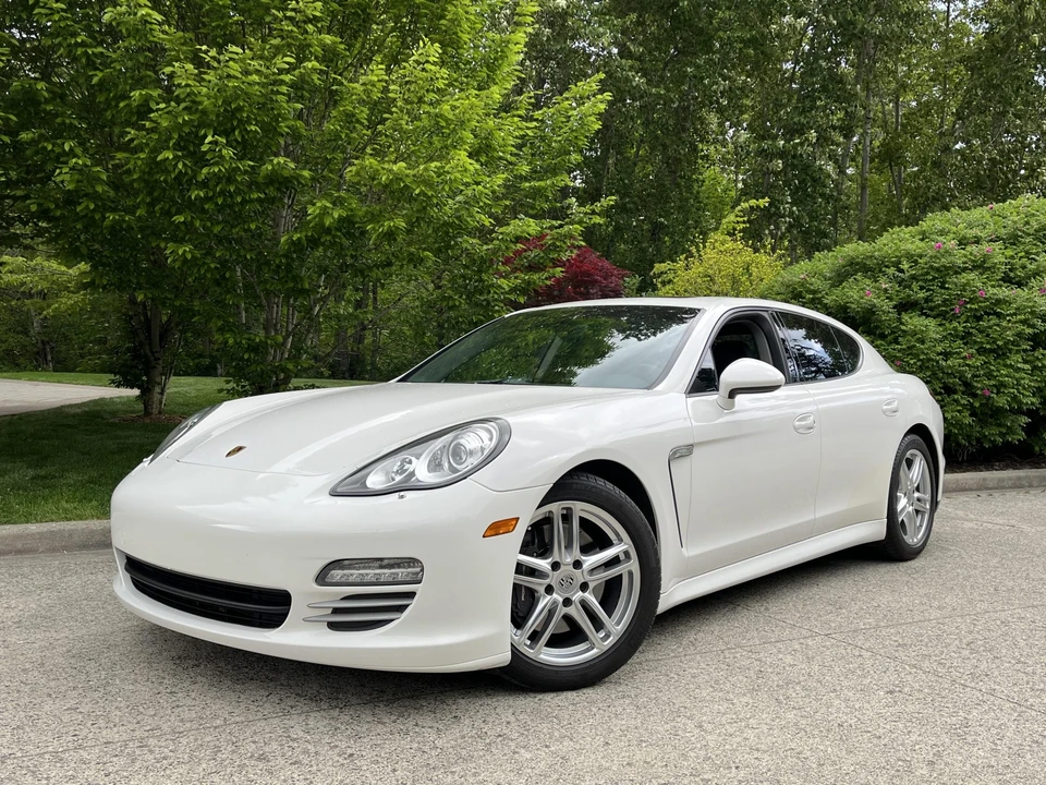 2012 Porsche 970 Panamera - Image 11 of 31