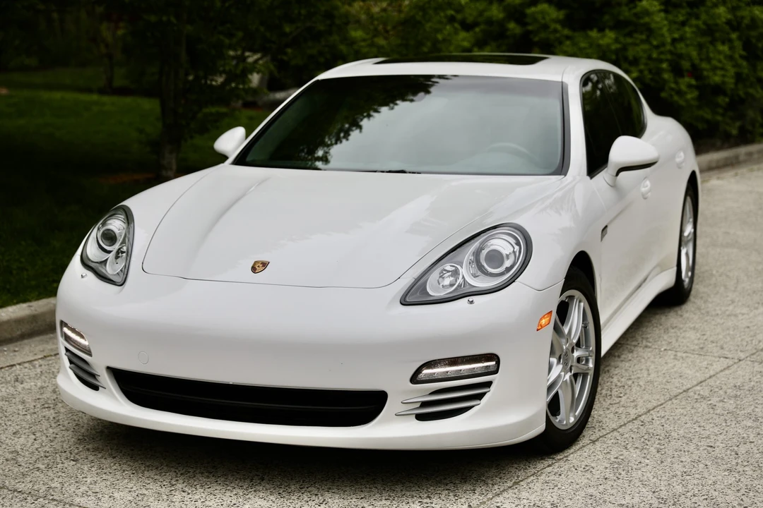 2012 Porsche 970 Panamera - Image 16 of 31