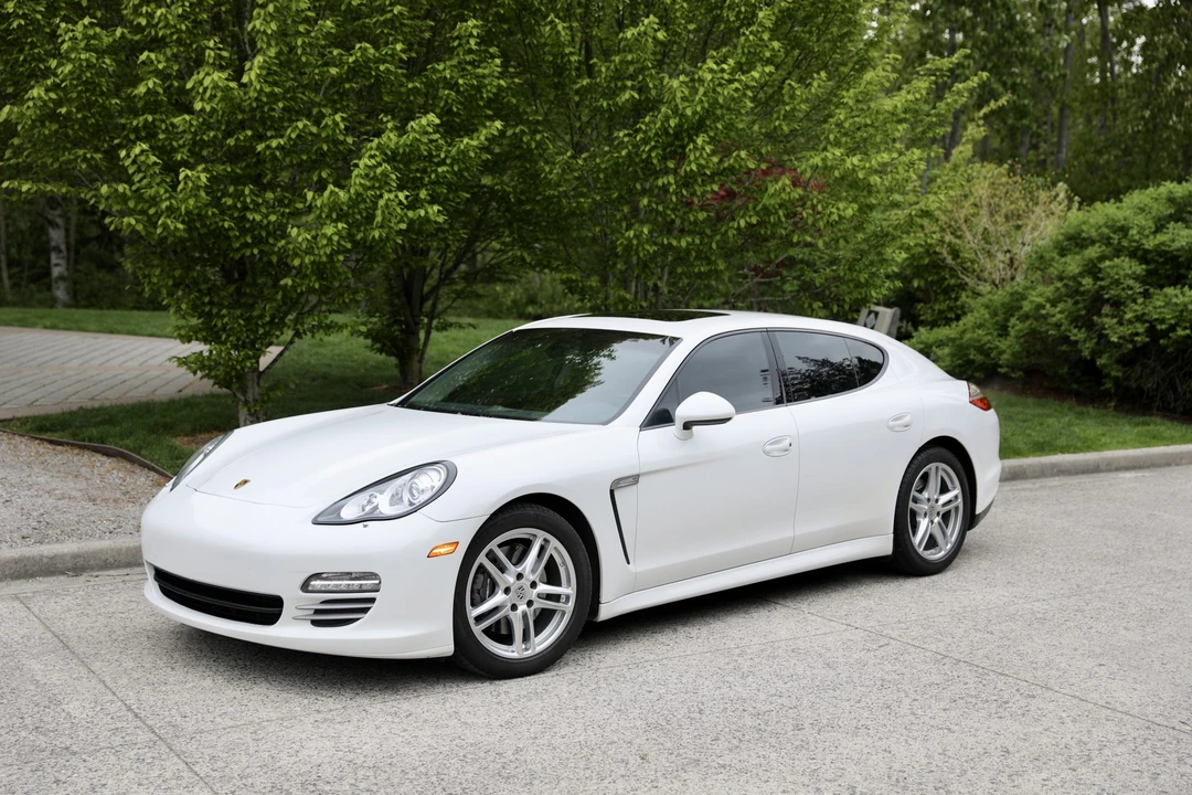 2012 Porsche 970 Panamera - Image 5 of 31