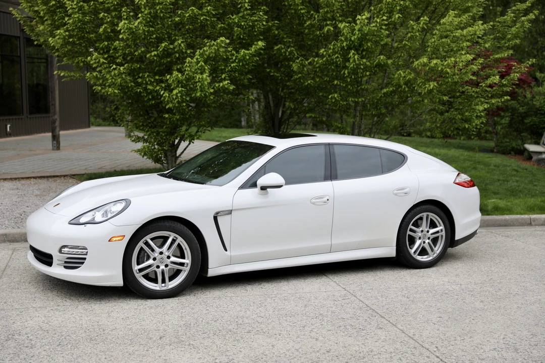 2012 Porsche 970 Panamera - Image 3 of 31