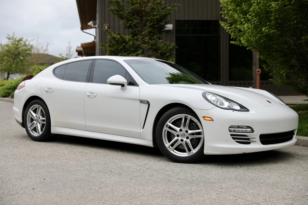 2012 Porsche 970 Panamera - Image 28 of 31