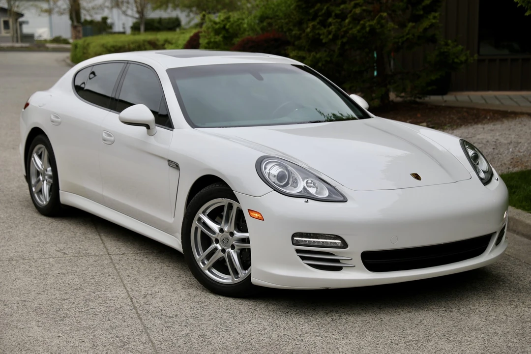 2012 Porsche 970 Panamera - Image 25 of 31