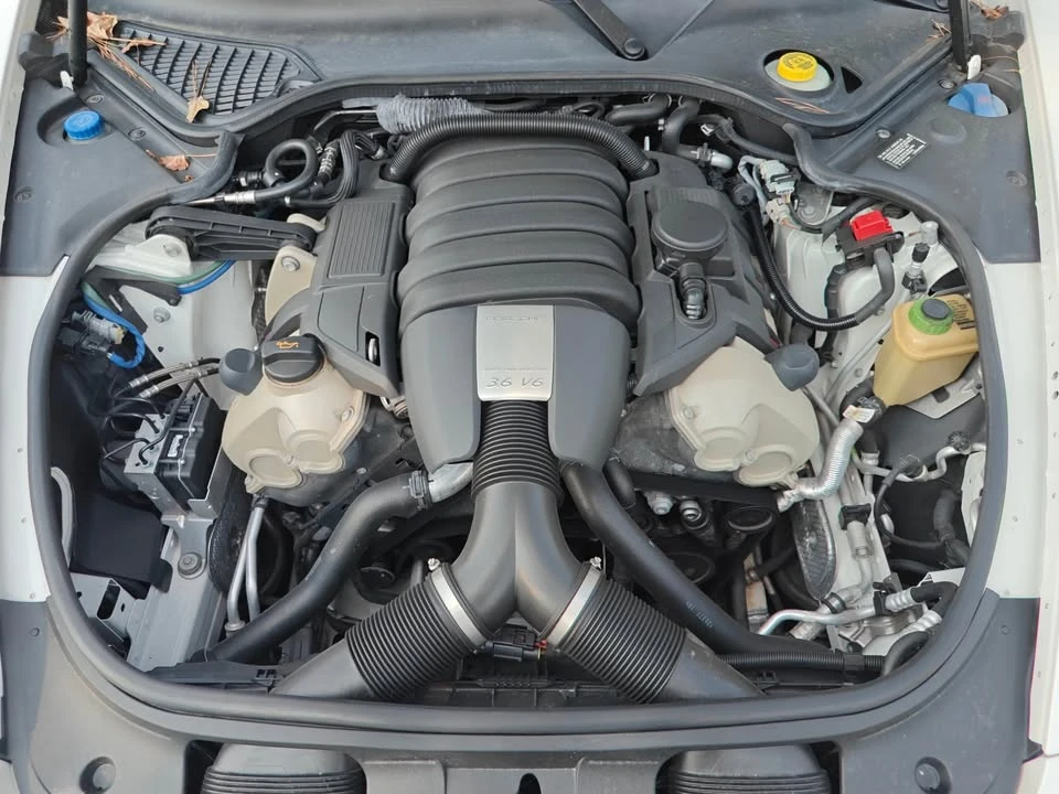 2012 Porsche 970 Panamera - Image 17 of 17