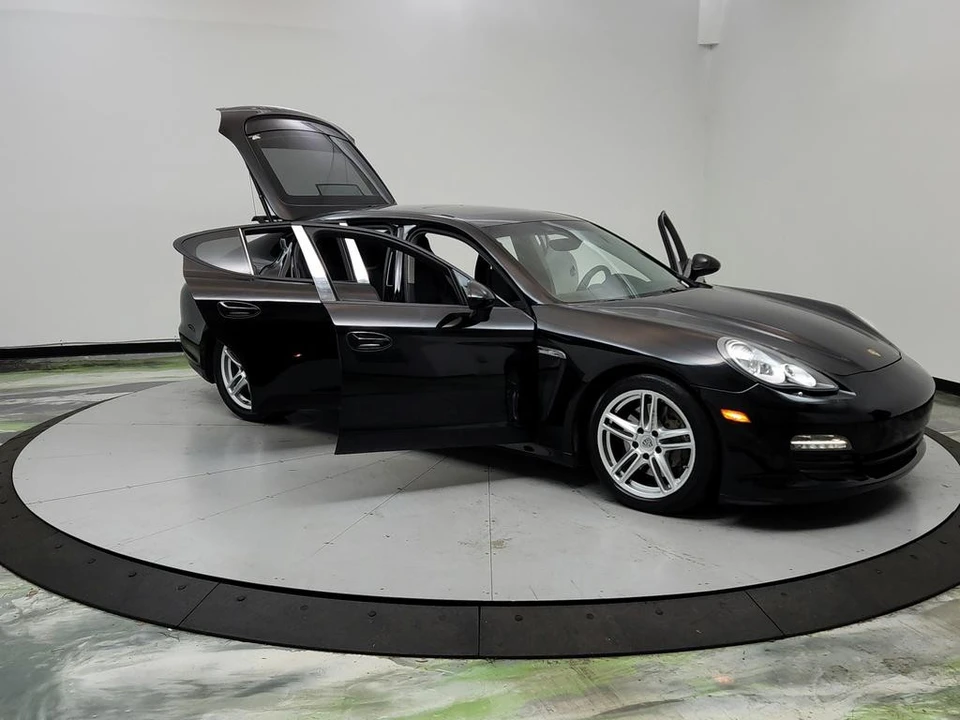 2012 Porsche 970 Panamera - Image 10 of 12