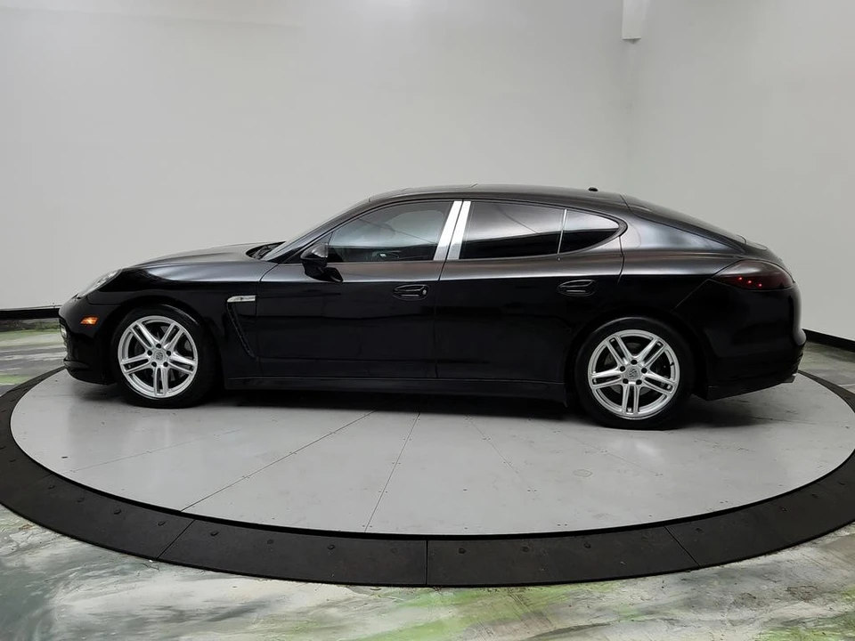 2012 Porsche 970 Panamera - Image 8 of 12