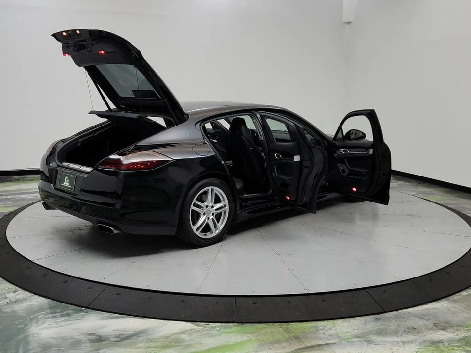 2012 Porsche 970 Panamera - Image 11 of 12