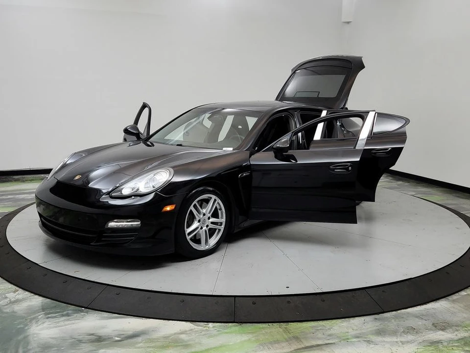 2012 Porsche 970 Panamera - Image 9 of 12
