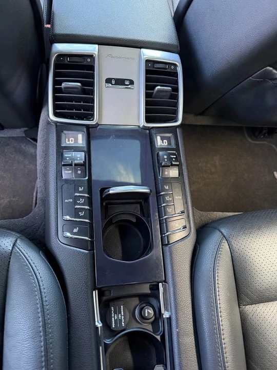 2012 Porsche 970 Panamera 4S - Image 11 of 15