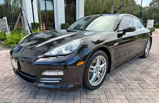 2012 Porsche Panamera 4S Sedan 4D