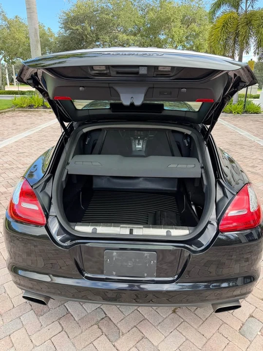 2012 Porsche 970 Panamera 4S - Image 7 of 15