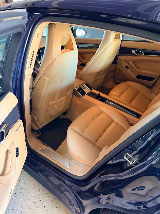 2012 Porsche 970 Panamera 4S - Image 6 of 7