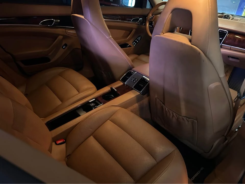 2012 Porsche 970 Panamera 4S - Image 8 of 9
