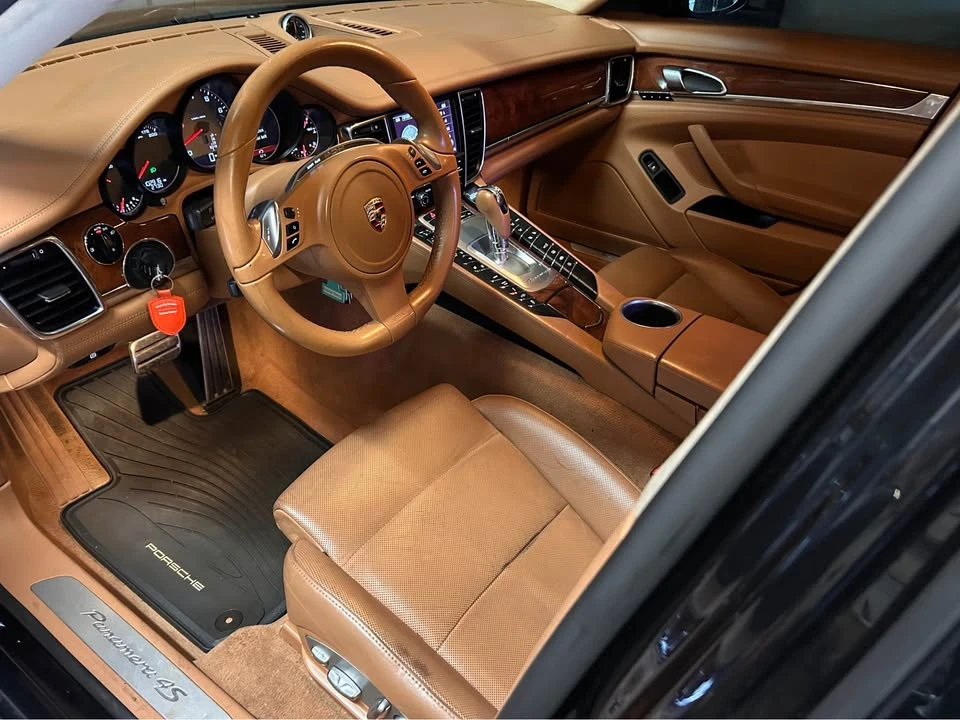 2012 Porsche 970 Panamera 4S - Image 6 of 9