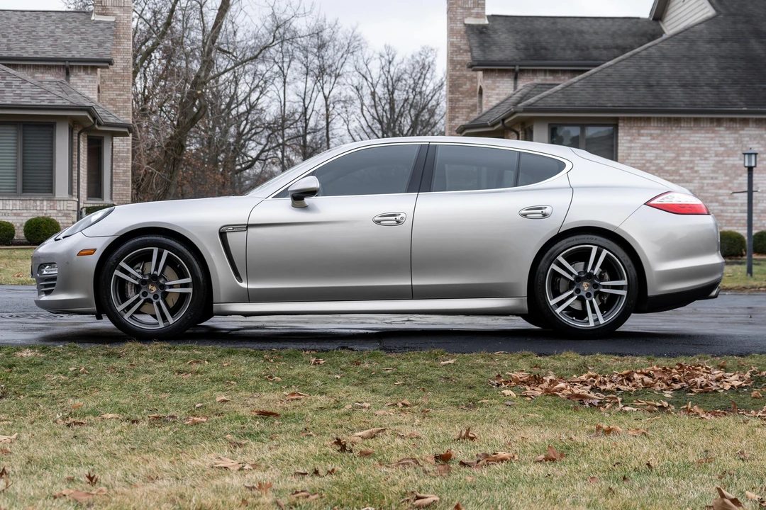 2012 Porsche 970 Panamera 4S - Image 3 of 31