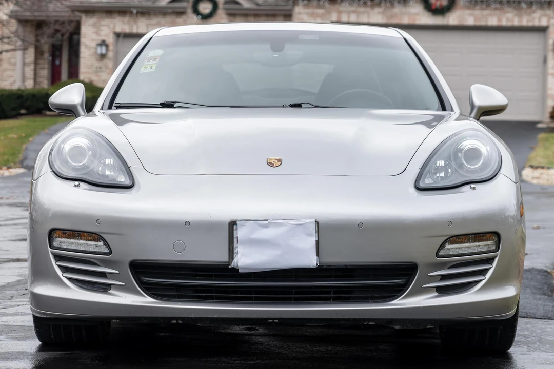 2012 Porsche 970 Panamera 4S - Image 2 of 31