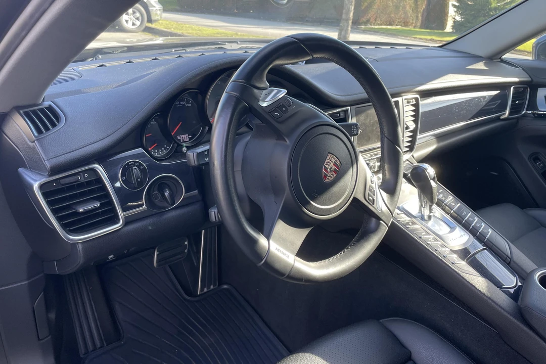 2012 Porsche 970 Panamera S - Image 9 of 11