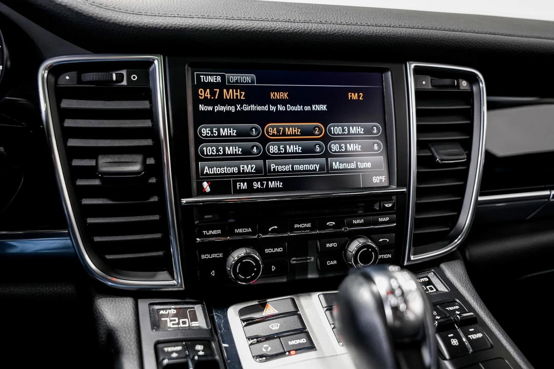 2012 Porsche 970 Panamera 4S - Image 13 of 21