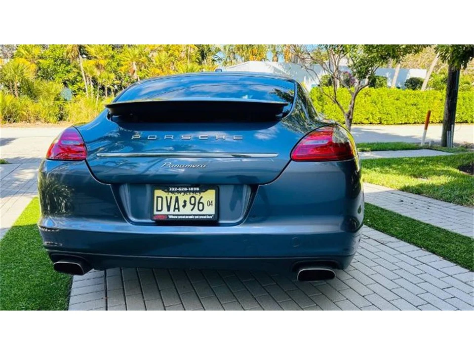 2012 Porsche Panamera - Image 2 of 11
