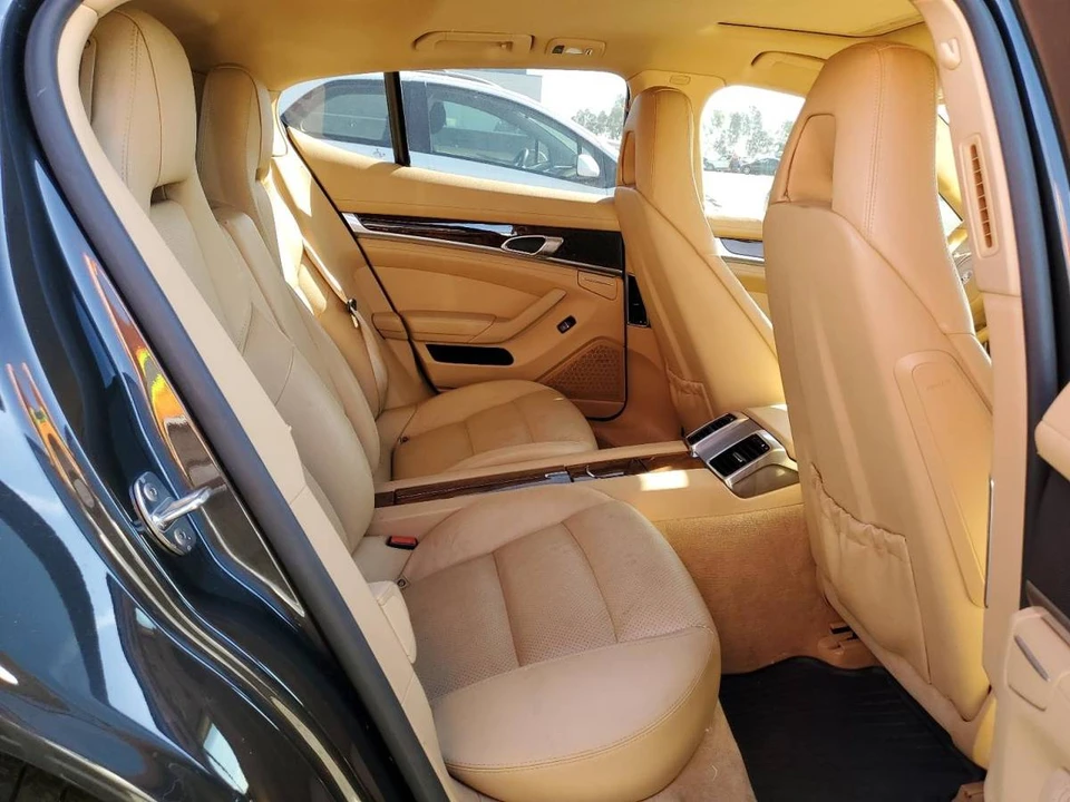 2012 Porsche 970 Panamera S - Image 5 of 6