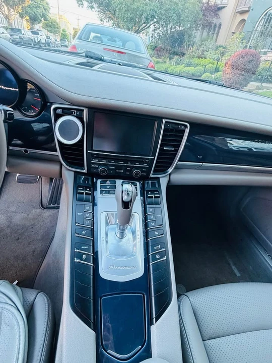 2012 Porsche 970 Panamera - Image 8 of 8