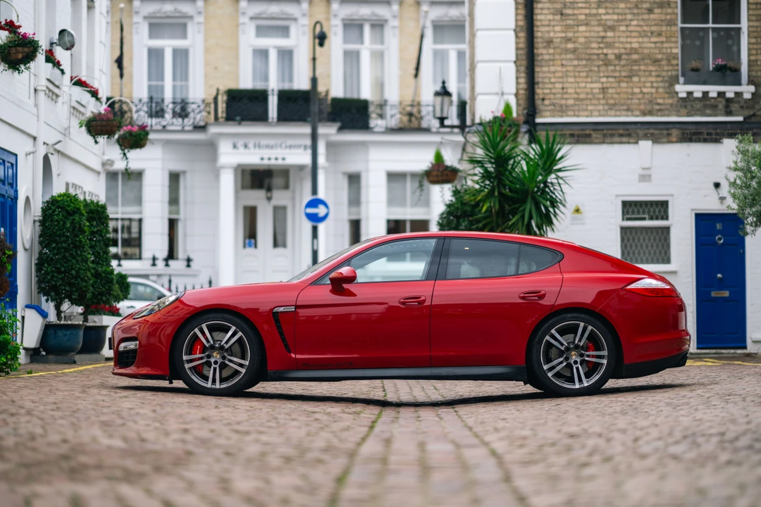 2012 Porsche 970 Panamera GTS - Image 15 of 31