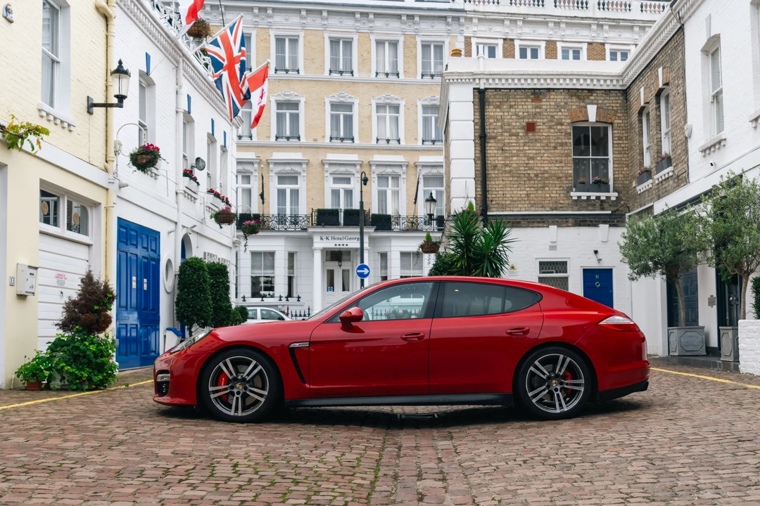 2012 Porsche 970 Panamera GTS - Image 9 of 31