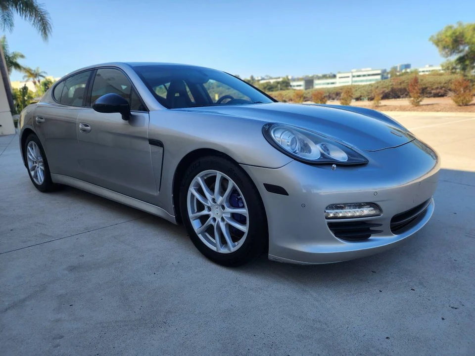 2012 Porsche 970 Panamera - Image 3 of 24