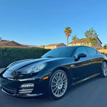 2012 Porsche Panamera 4