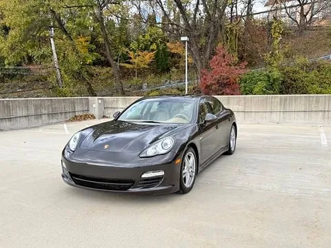 2012 Porsche Panamera