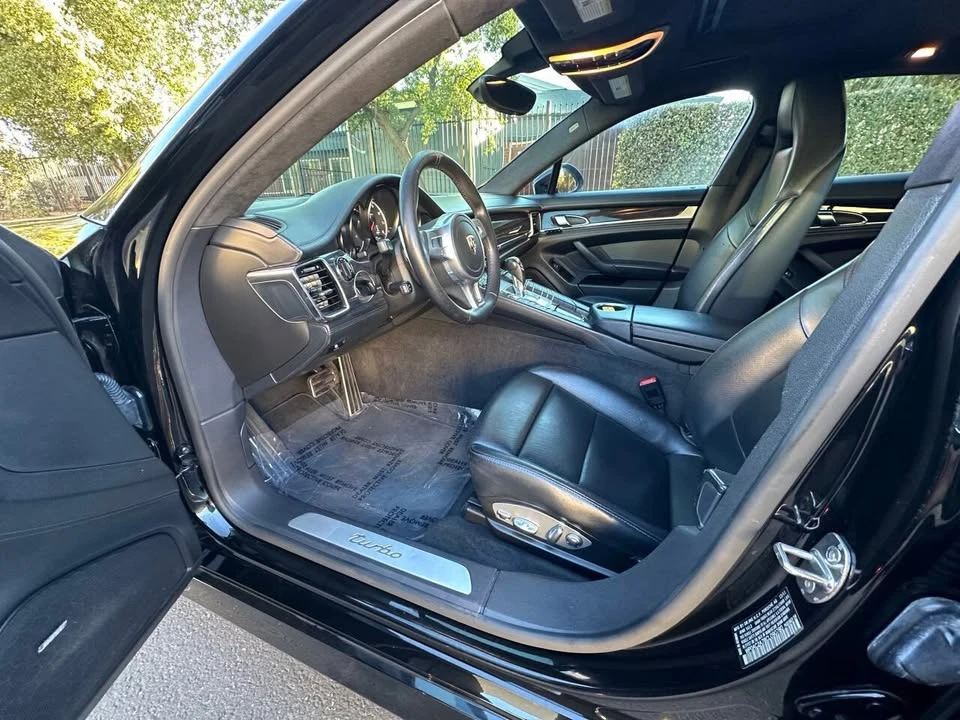 2012 Porsche Panamera - Image 17 of 20