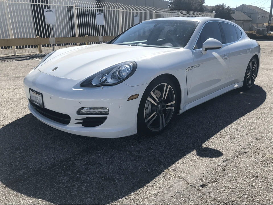 2012 Porsche 970 Panamera S - Image 3 of 31
