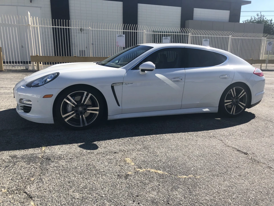 2012 Porsche 970 Panamera S - Image 2 of 31