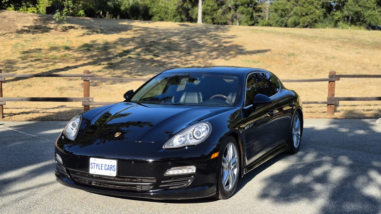 2012 Porsche 970 Panamera S - Image 5 of 31