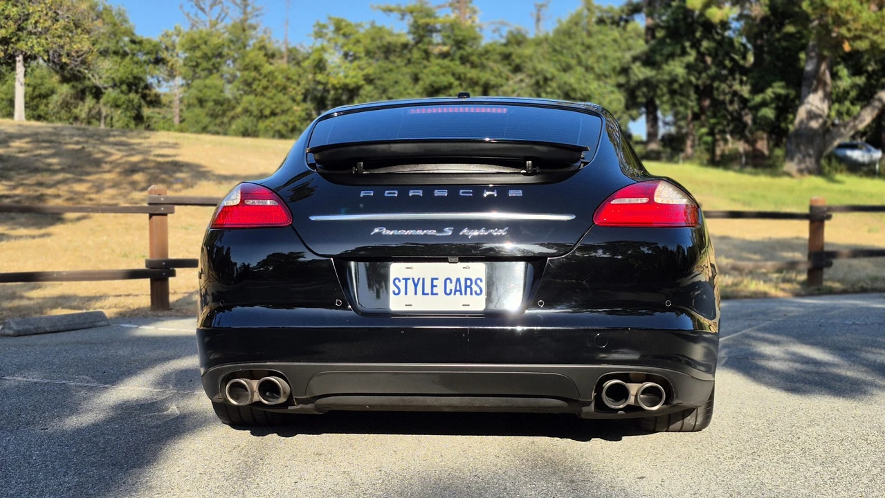 2012 Porsche 970 Panamera S - Image 23 of 31