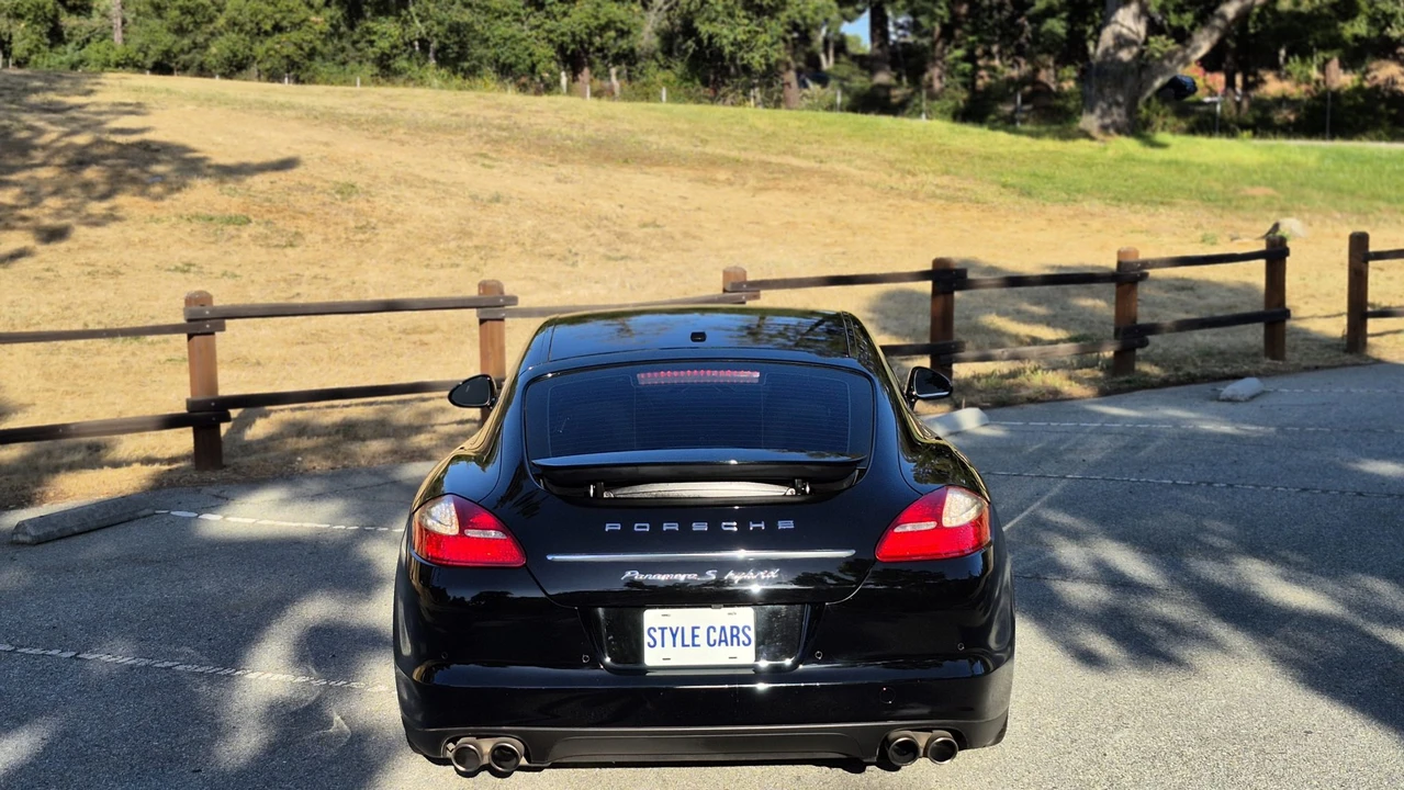 2012 Porsche 970 Panamera S - Image 21 of 31